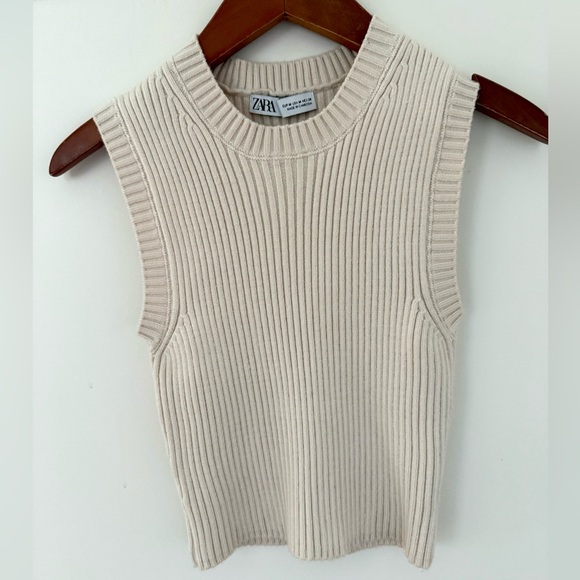 Zara Tops - Zara knit Cropped Top Crew-Neck Muscle Sweater Vest Beige Ribbed Tank Top Size M